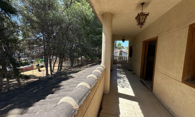 Resale - Villa -
Torrevieja - Los Balcones