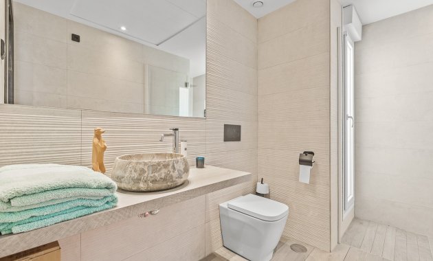 Resale - Villa -
3409 - La finca Golf