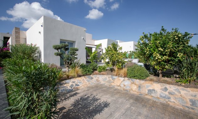 Resale - Villa -
3409 - La finca Golf