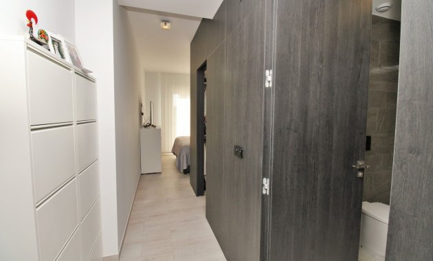 Resale - Villa -
3409 - La finca Golf