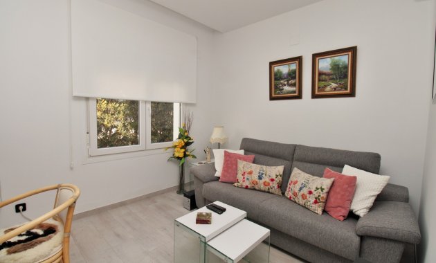 Resale - Villa -
3409 - La finca Golf