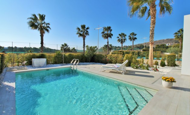 Resale - Villa -
3409 - La finca Golf