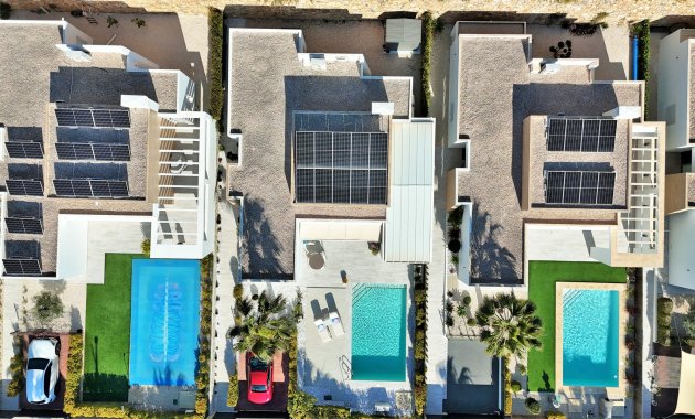 Resale - Villa -
3409 - La finca Golf
