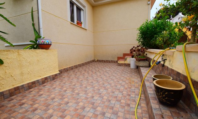 Resale - Villa -
3409 - Montemar
