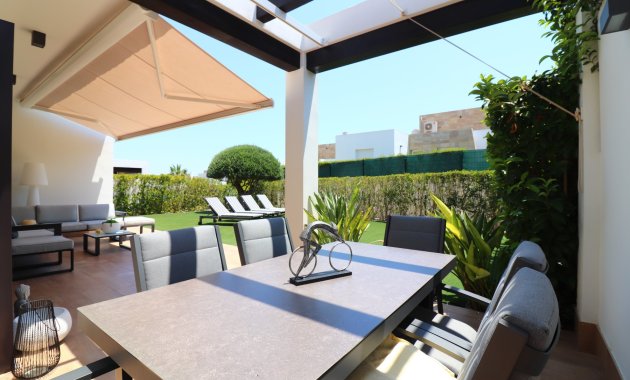 Resale - Villa -
3409 - La finca Golf