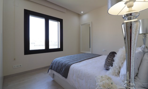 Resale - Villa -
3409 - La finca Golf