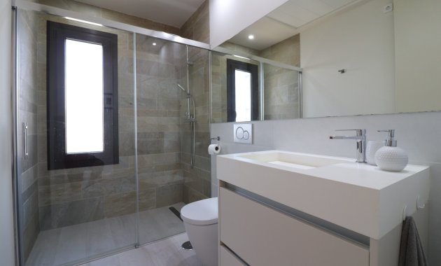 Resale - Villa -
3409 - La finca Golf