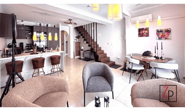 Resale - Townhouse -
Torrevieja - El Chaparral