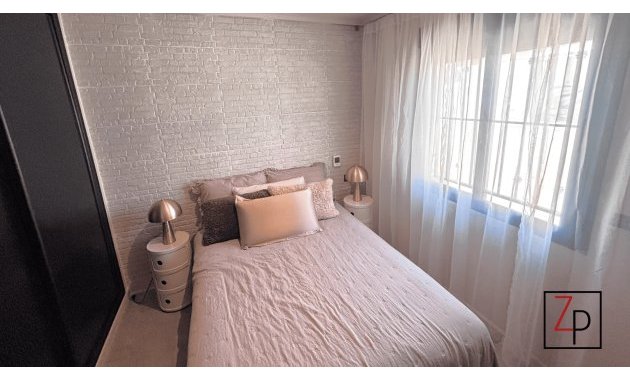 Resale - Townhouse -
Orihuela Costa - Playa Flamenca