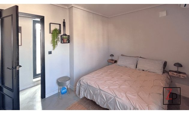 Resale - Townhouse -
Orihuela Costa - Playa Flamenca