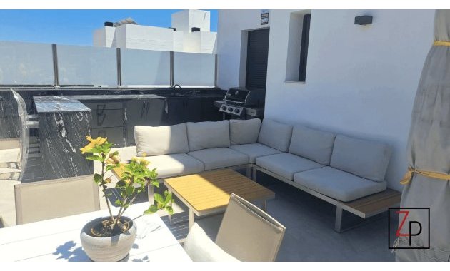Resale - Villa -
Torrevieja - La Veleta