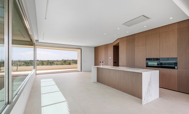 Resale - Apartment  -
Las Colinas Golf Resort - Las Colinas golf