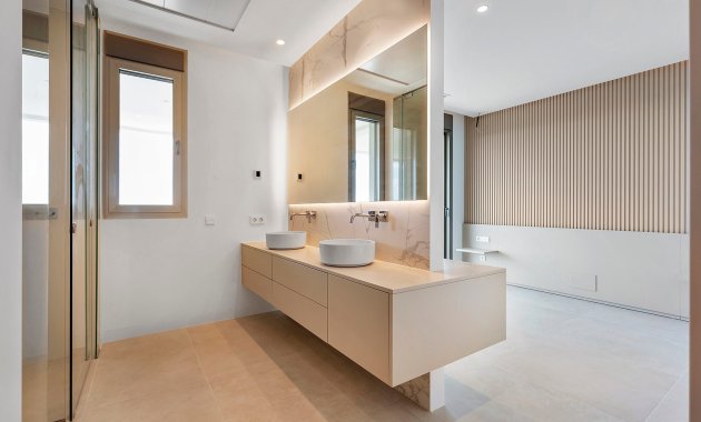 Resale - Apartment  -
Las Colinas Golf Resort - Las Colinas golf