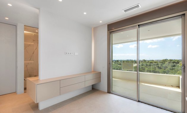 Resale - Apartment  -
Las Colinas Golf Resort - Las Colinas golf