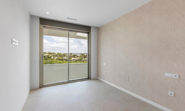 Resale - Apartment  -
Las Colinas Golf Resort - Las Colinas golf