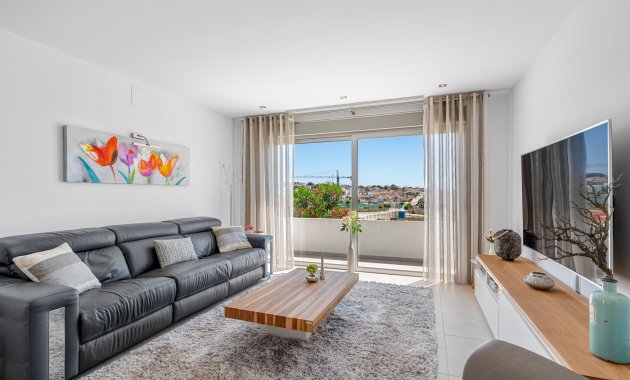 Reventa - Villa -
La Marina