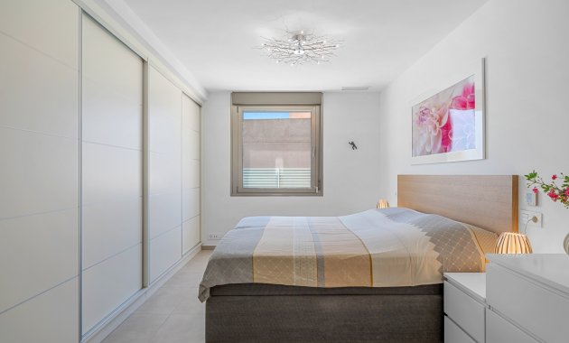 Reventa - Villa -
La Marina