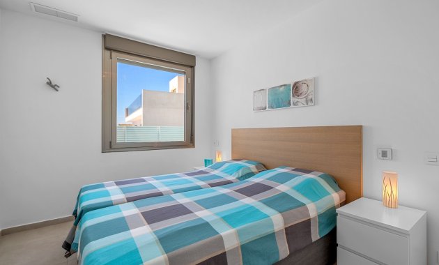 Reventa - Villa -
La Marina