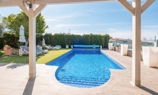 Reventa - Villa -
San Fulgencio
