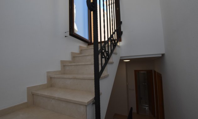Resale - Townhouse -
3409 - La finca Golf