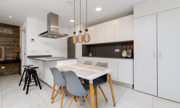 Resale - Townhouse -
Orihuela Costa - Las Filipinas