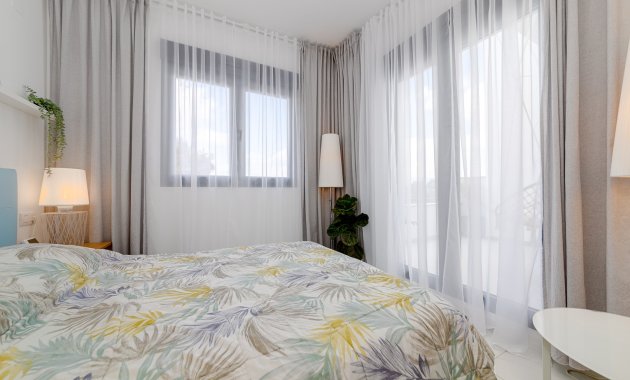 Resale - Townhouse -
Orihuela Costa - Las Filipinas