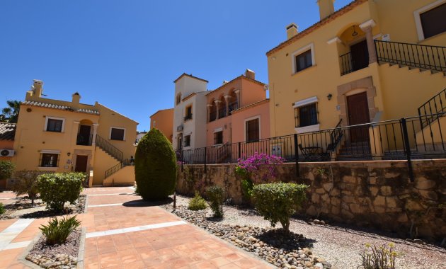 Resale - Townhouse -
3409 - La finca Golf