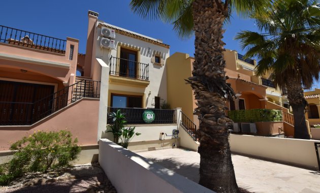 Resale - Townhouse -
3409 - La finca Golf