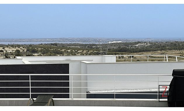 Resale - Villa -
San Miguel de Salinas - La Cañada