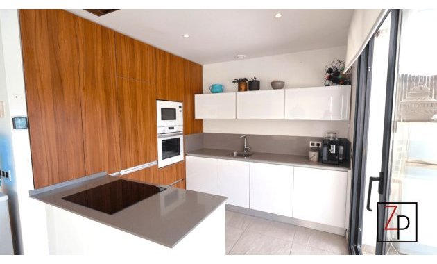 Resale - Villa -
San Miguel de Salinas - La Cañada