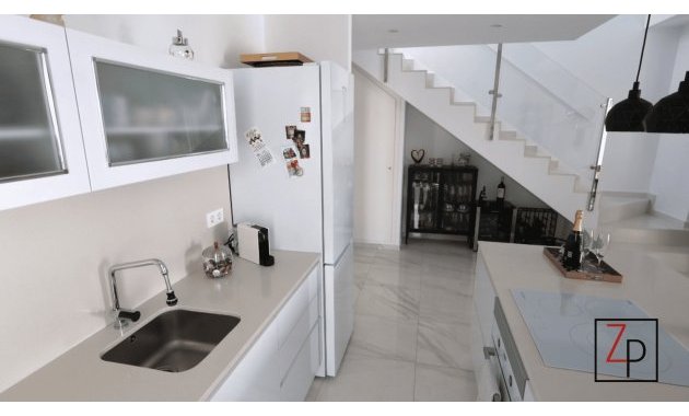 Resale - Villa -
Benijofar - Pueblo
