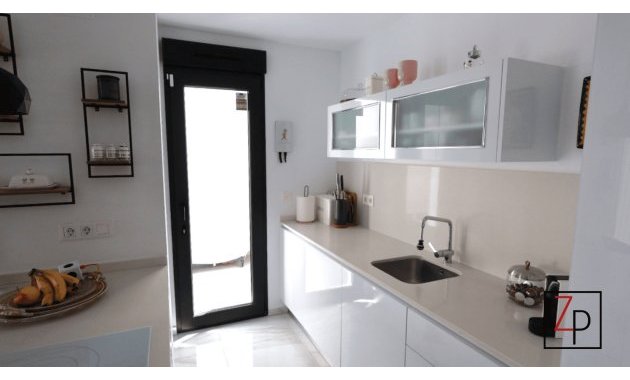 Resale - Villa -
Benijofar - Pueblo