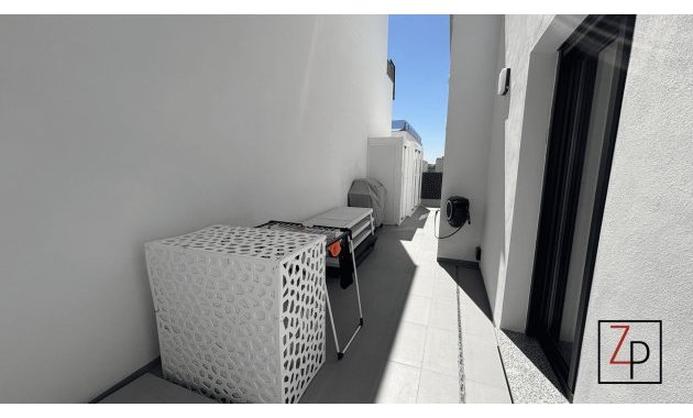 Resale - Villa -
Benijofar - Pueblo
