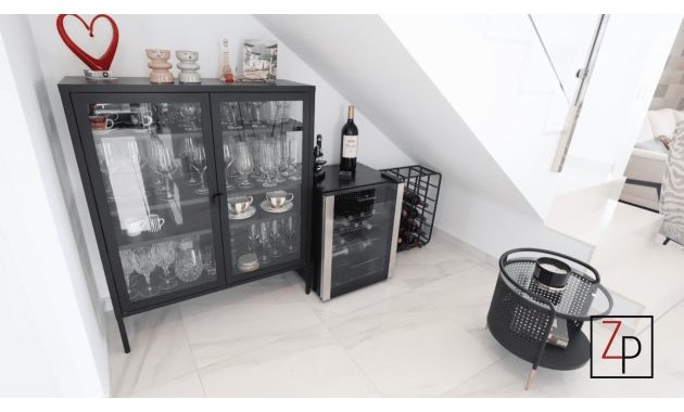 Resale - Villa -
Benijofar - Pueblo