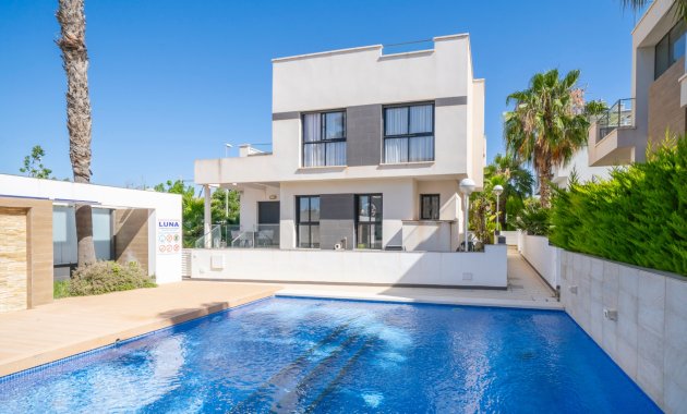 Reventa - Villa -
Ciudad Quesada