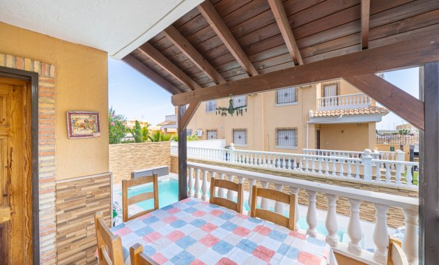 Resale - Townhouse -
Ciudad Quesada