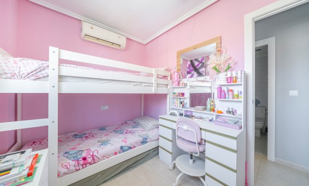 Resale - Townhouse -
Ciudad Quesada