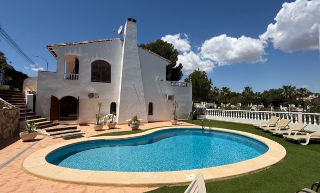 Endursala - Einbýlishús -
Orihuela - Costa Blanca
