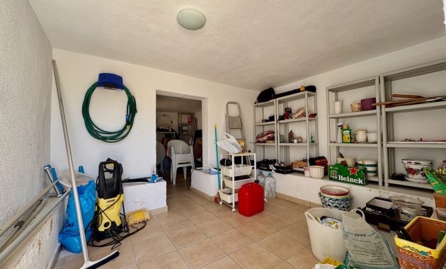 Resale - Villa -
Orihuela Costa - Villamartín