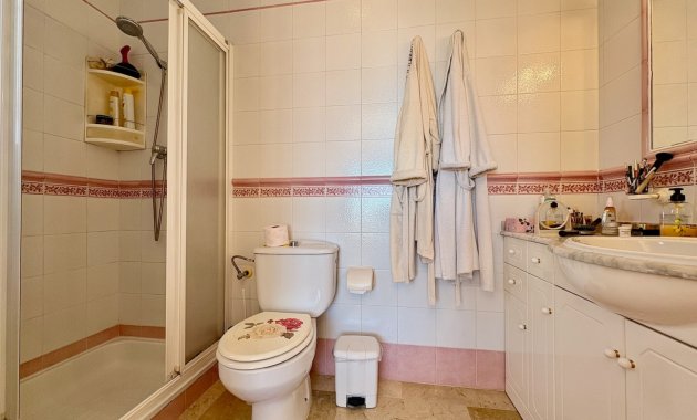 Resale - Villa -
Orihuela Costa - Villamartín