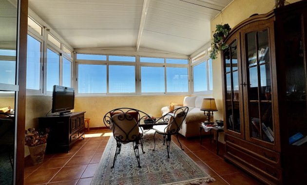 Resale - Villa -
Orihuela Costa - Villamartín