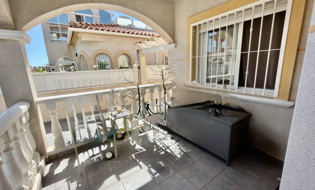 Resale - Villa -
3409 - Lo Crispin