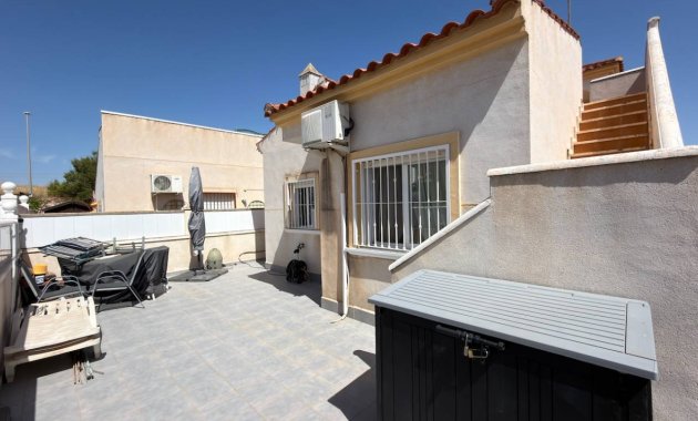 Resale - Villa -
3409 - Lo Crispin