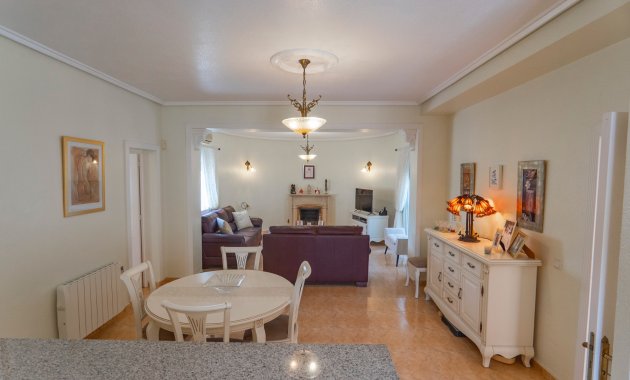 Resale - Villa -
Ciudad Quesada - Campo De Golf La Marquesa