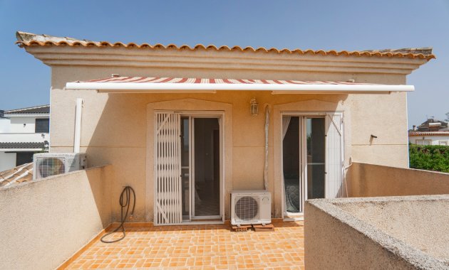Resale - Villa -
Ciudad Quesada - Campo De Golf La Marquesa