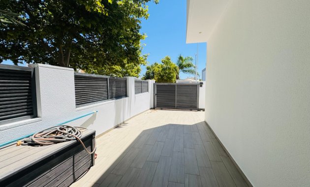 Resale - Villa -
San Pedro del Pinatar - Lo Pagan