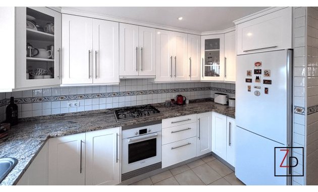Resale - Villa -
Torrevieja - Torretas
