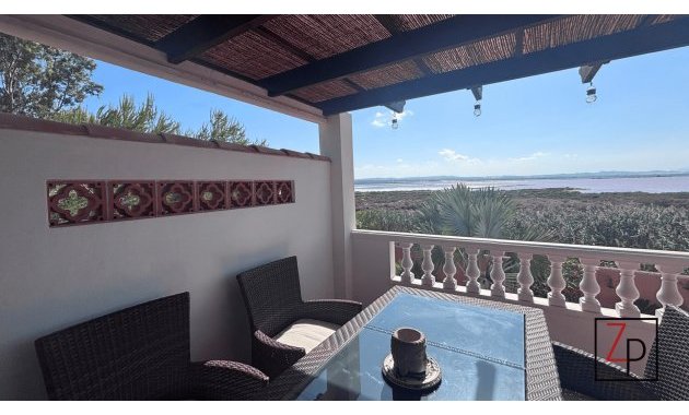 Resale - Villa -
Torrevieja - Torretas