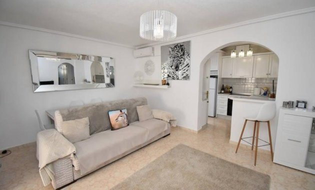 Resale - Townhouse -
Punta Prima