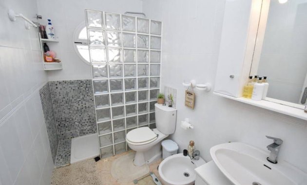 Resale - Townhouse -
Punta Prima